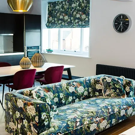 The Captains At Rounton By Maison Parfaite- Sea Views - Parking - Robin Hoods Bay *