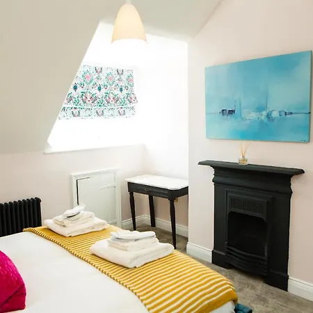The Captains At Rounton By Maison Parfaite- Sea Views - Parking - Robin Hoods Bay *