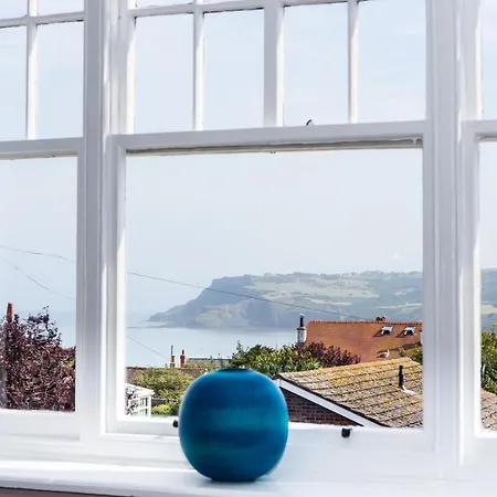 The Captains At Rounton By Maison Parfaite- Sea Views - Parking - Robin Hoods Bay *